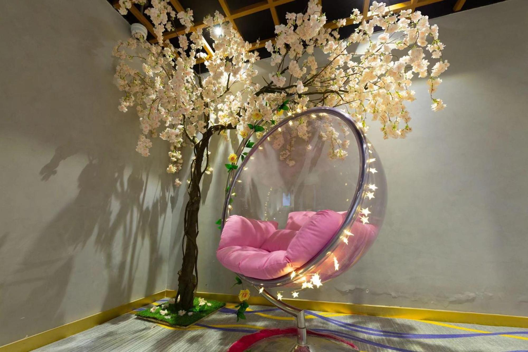 Pengpai Art Youth Hotel